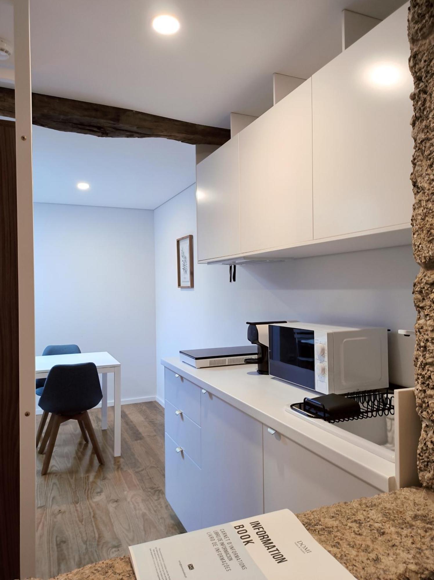 Domi Suites & Studios Guimaraes Ngoại thất bức ảnh