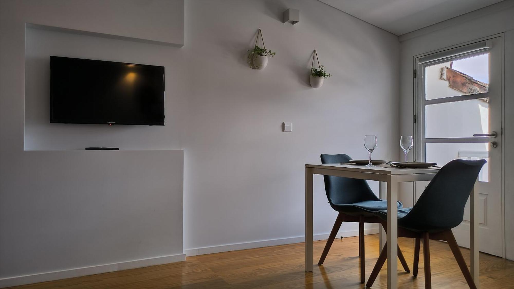 Domi Suites & Studios Guimaraes Ngoại thất bức ảnh
